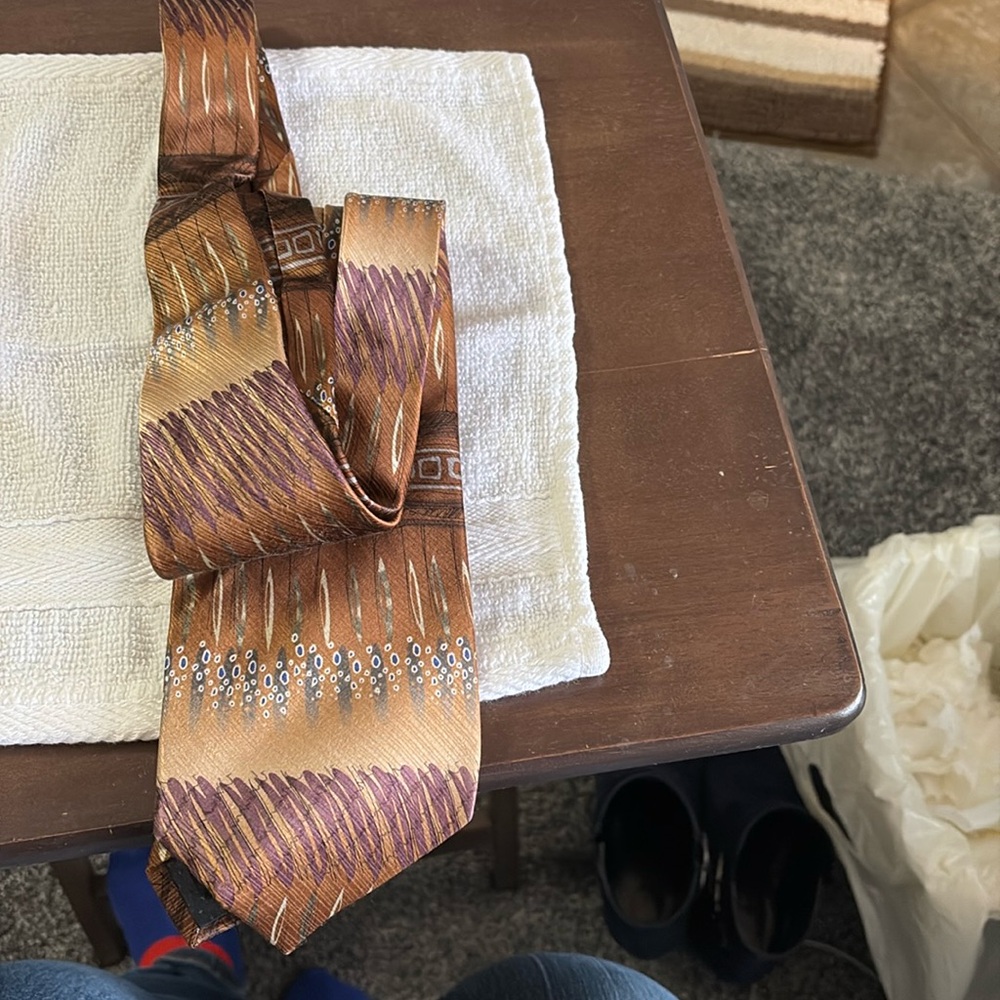 Men ties